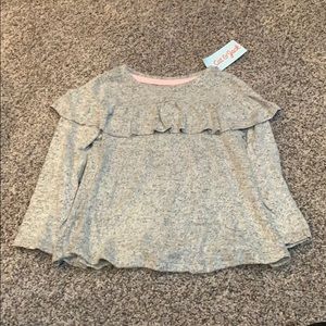 Long sleeve grey shirt